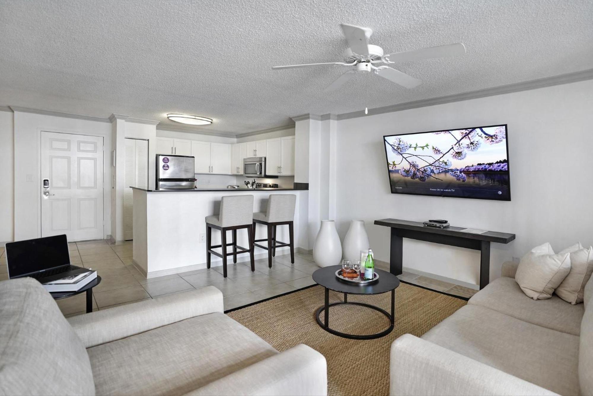 Dharma Home Suites Coral Gables At Gables Grand Plaza Miami Zimmer foto