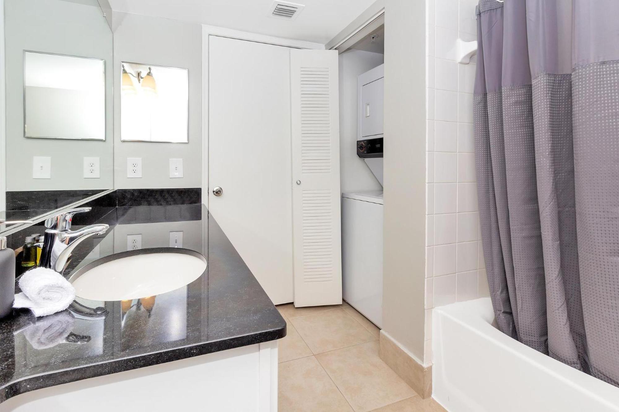 Dharma Home Suites Coral Gables At Gables Grand Plaza Miami Zimmer foto