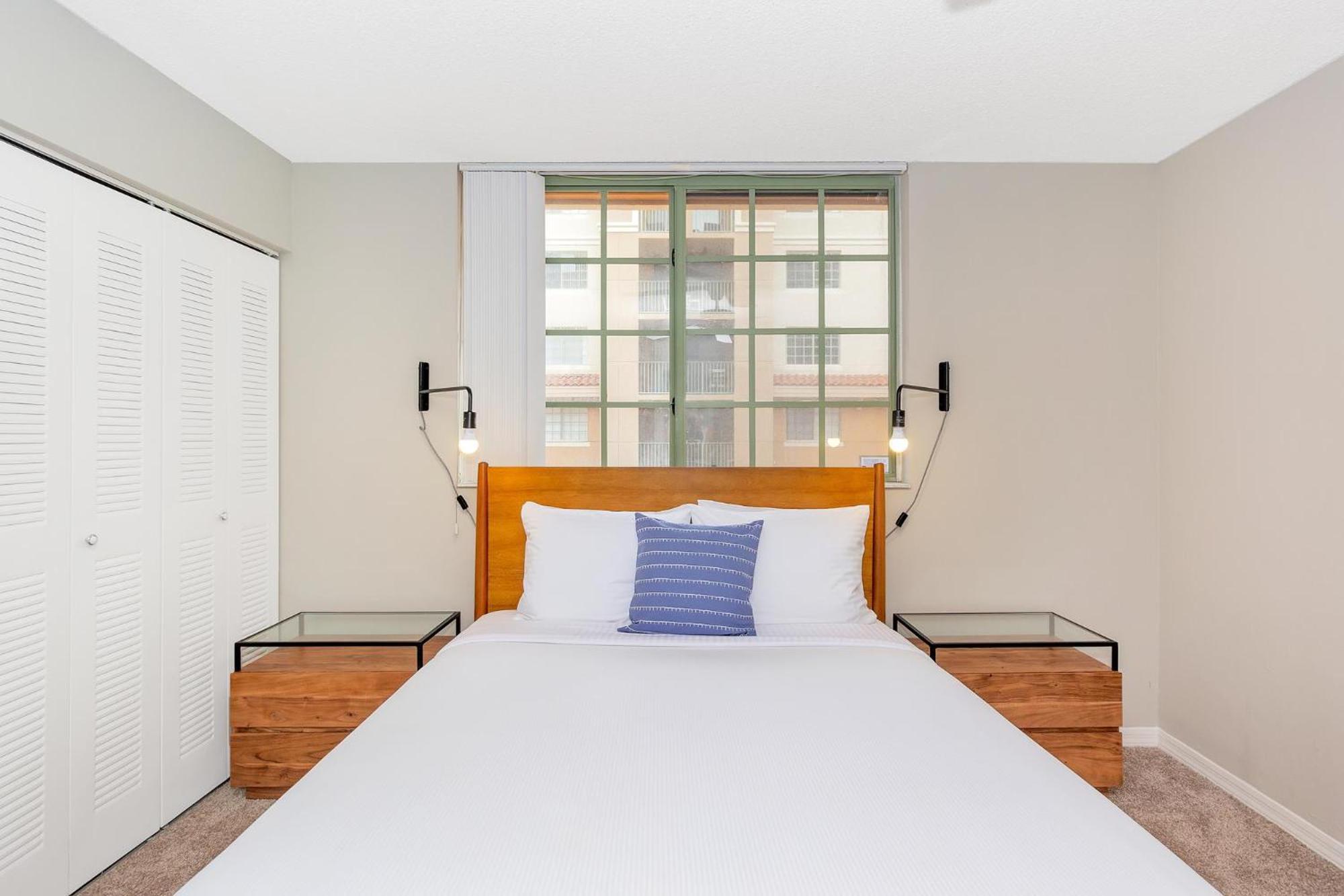 Dharma Home Suites Coral Gables At Gables Grand Plaza Miami Zimmer foto